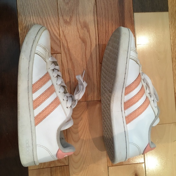 Adidas Cloadfoam shoes size 6.5 - Picture 7 of 10
